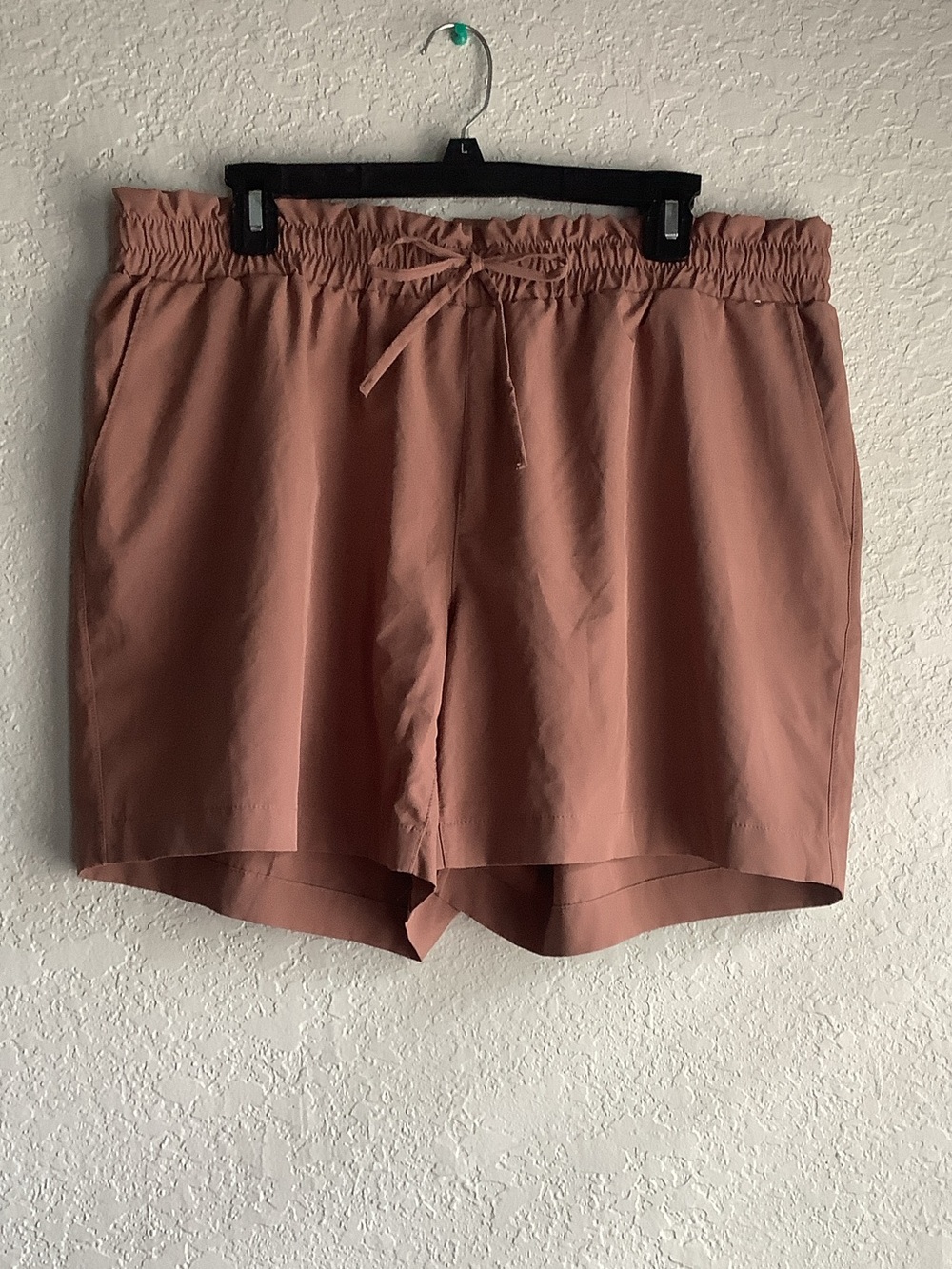 Mondetta High-Waist Drawstring Shorts — Dusty Rose